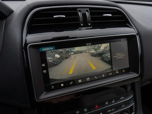 Внедорожник Jaguar F-Pace 2020 года, 3819000 рублей, Саратов