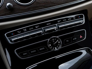 Седан Mercedes-benz E-класс 2016 года, 3099000 рублей, Краснодар