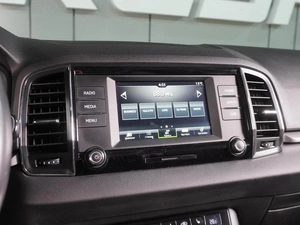 Внедорожник Skoda Karoq 2020 года, 1899000 рублей, Воронеж