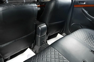 Седан Toyota Avensis 2008 года, 949000 рублей, Тюмень