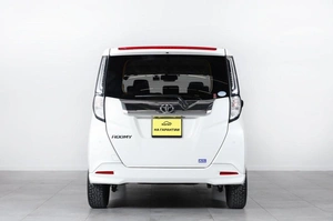 Минивэн Toyota Roomy 2020 года, 1499000 рублей, Новосибирск