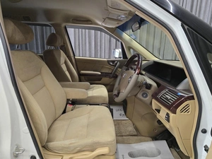 Минивэн Honda Elysion 2005 года, 1080000 рублей, Красноярск