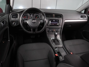Хетчбэк Volkswagen Golf 2013 года, 1219000 рублей, Воронеж