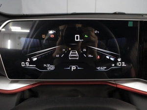 Внедорожник Geely Coolray 2024 года, 2760000 рублей, Омск