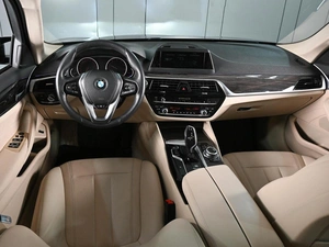 Седан BMW 5 серия 2017 года, 3150000 рублей, Аксай