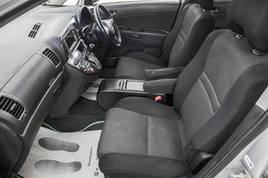 Минивэн Toyota Wish 2003 года, 599000 рублей, Барнаул