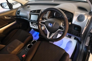 Минивэн Honda Stream 2011 года, 1259000 рублей, Омск