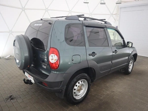 Внедорожник Chevrolet Niva 2014 года, 670000 рублей, Орёл