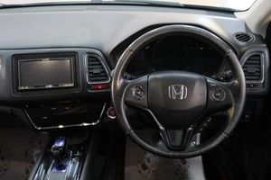 Внедорожник Honda Vezel 2014 года, 1559000 рублей, Омск