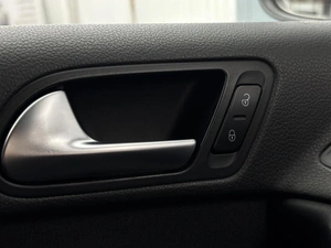Внедорожник Volkswagen Tiguan 2013 года, 1178000 рублей, Ижевск
