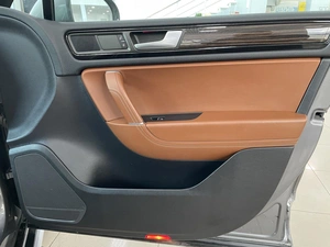 Внедорожник Volkswagen Touareg 2013 года, 2537000 рублей, Солонцы