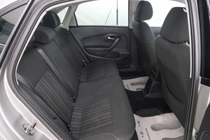 Седан Volkswagen Polo 2017 года, 999000 рублей, Красноярск