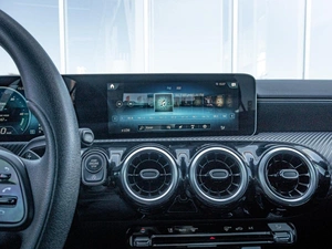 Хетчбэк Mercedes-benz A-класс 2018 года, 2599000 рублей, Нижний Новгород