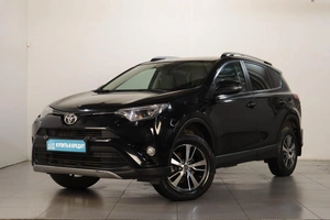 Внедорожник Toyota RAV4 2018 года, 2379000 рублей, Челябинск