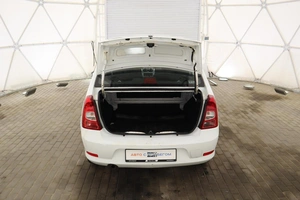 Седан Renault Logan 2014 года, 365000 рублей, Железногорск
