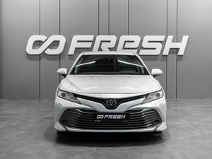 Седан Toyota Camry 2018 года, 2799000 рублей, Тюмень