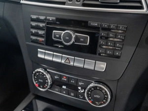 Седан Mercedes-benz C-класс 2011 года, 1400000 рублей, Красноярск