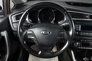 Хетчбэк Kia Ceed 2018 года, 1629000 рублей, Тюмень