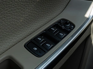 Внедорожник Volvo XC60 2013 года, 1680000 рублей, Краснодар