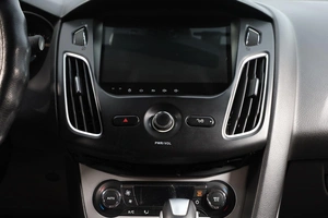 Седан Ford Focus 2013 года, 1089000 рублей, Новосибирск