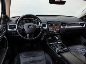 Внедорожник Volkswagen Touareg 2016 года, 2989000 рублей, Краснодар