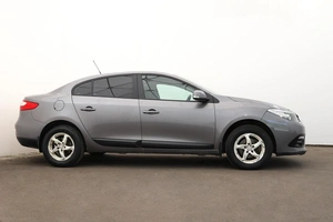 Седан Renault Fluence 2013 года, 899000 рублей, Орёл