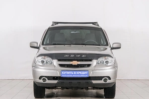 Внедорожник Chevrolet Niva 2016 года, 839000 рублей, Красноярск