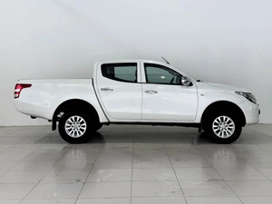 Пикап Mitsubishi L200 2017 года, 1920000 рублей, Кострома