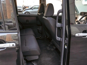 Хетчбэк Toyota Tank 2018 года, 1160000 рублей, Краснодар