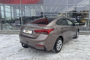 Седан Hyundai Solaris 2018 года, 1152000 рублей, Солонцы