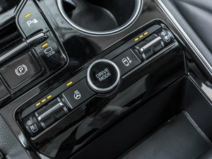 Седан Kia K5 2020 года, 3437000 рублей, Ставрополь