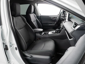 Внедорожник Toyota RAV4 2020 года, 3627554 рублей, Тюмень