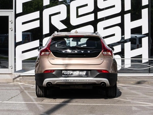 Хетчбэк Volvo V40 Cross Country 2013 года, 1335000 рублей, Волгоград