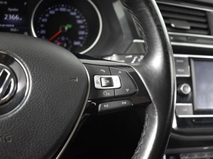 Внедорожник Volkswagen Tiguan 2018 года, 2178200 рублей, Казань