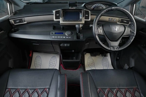 Минивэн Honda Freed 2014 года, 1479000 рублей, Тюмень