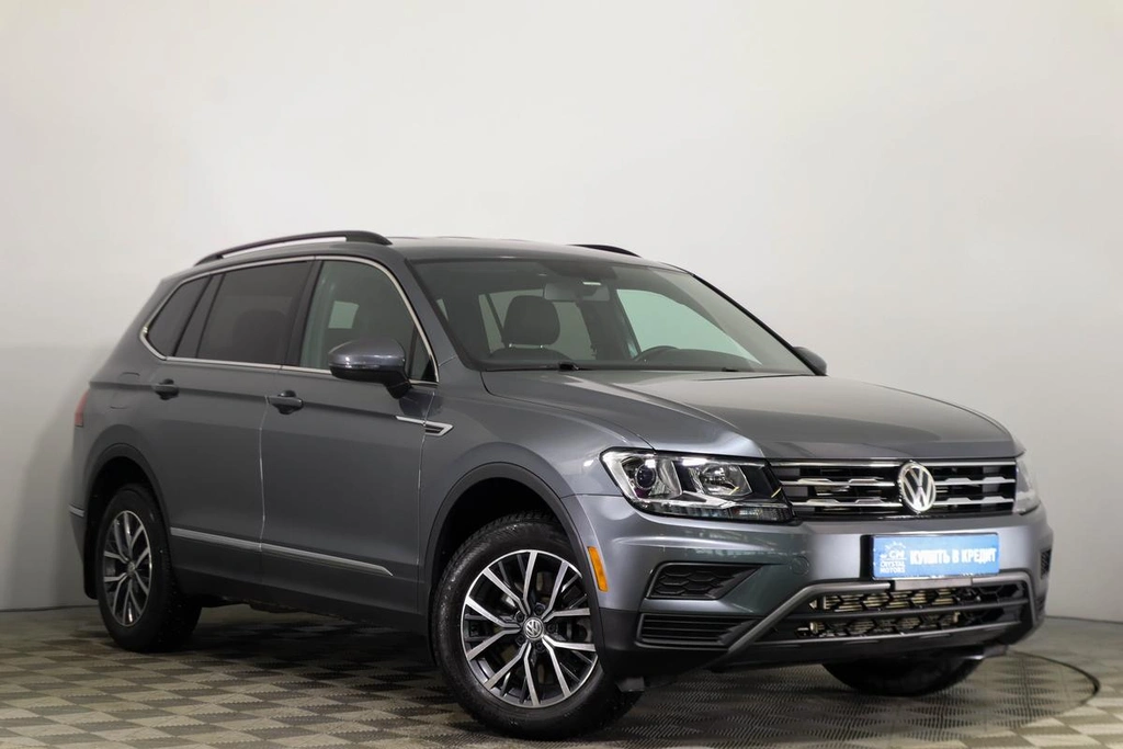 Внедорожник Volkswagen Tiguan 2019 года, 2249000 рублей, Пермь