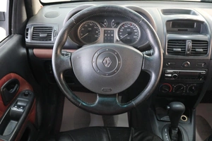 Купе Renault Clio 2002 года, 319000 рублей, Омск
