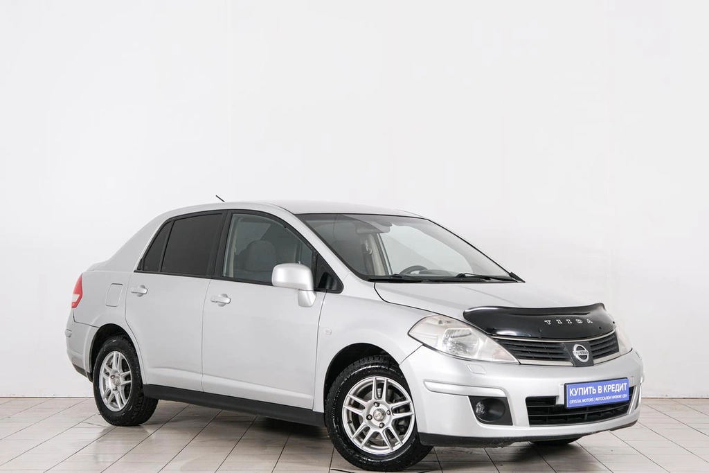 Седан Nissan Tiida 2010 года, 849000 рублей, Красноярск