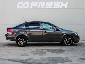 Седан Opel Astra 2011 года, 640000 рублей, Краснодар