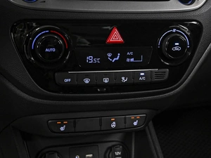 Седан Hyundai Solaris 2017 года, 1390000 рублей, Ставрополь