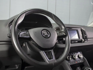 Внедорожник Skoda Karoq 2020 года, 2250000 рублей, Омск