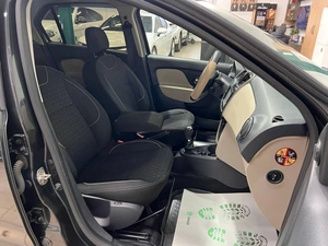 Седан Renault Logan 2015 года, 799000 рублей, Красноярск