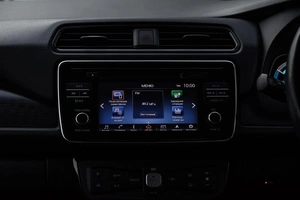 Хетчбэк Nissan Leaf 2018 года, 1890000 рублей, Ульяновск