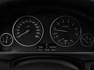 Седан BMW 3 серия 2015 года, 2254000 рублей, Кирилловка
