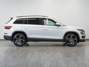 Внедорожник Skoda Kodiaq 2019 года, 2149000 рублей, Саратов