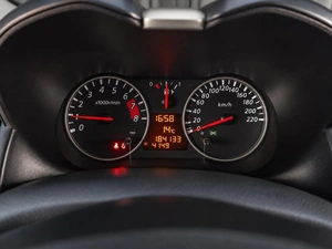 Хетчбэк Nissan Note 2013 года, 669000 рублей, Тюмень