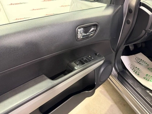 Внедорожник Nissan X-Trail 2012 года, 1330000 рублей, Красноярск