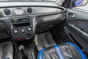 Внедорожник Mitsubishi Outlander 2004 года, 499000 рублей, Барнаул