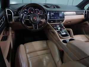 Внедорожник Porsche Cayenne 2018 года, 4999000 рублей, Воронеж