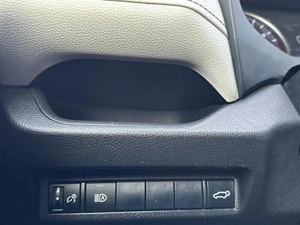 Внедорожник Toyota RAV4 2019 года, 2950000 рублей, Уфа